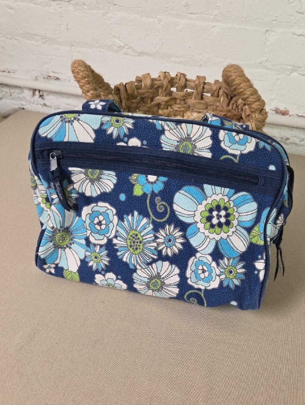 Thirty One Navy Floral Cotton Makeup Case with Blue & Green Accents